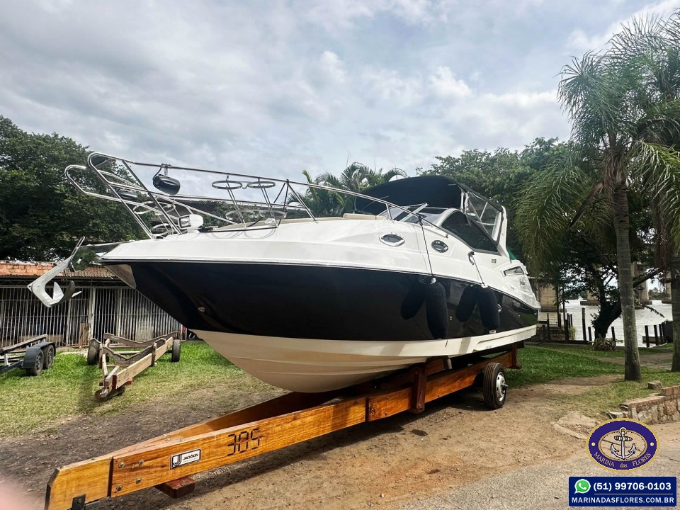 Lancha Fibrafort Focker 305GT